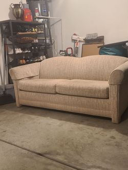 Ram love seat couch