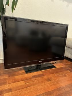 Samsung 46” TV