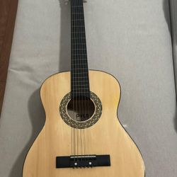 Pyle Classical Acoustic Guitar – Model PGACLS82
