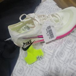 Nike Dragonfly 6.0 Spikes Running Shoes
