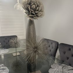 Z Gallerie Vase W Flowers