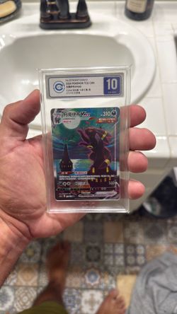 Umbreon Vmax Graded 10