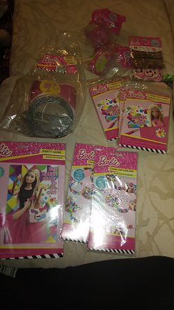 Girl Barbie party supply decorations set