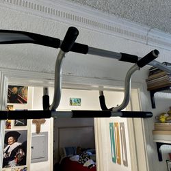 Pull Up Bar For Deeper Stretch