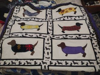 Handmade dshound quilt