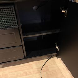 Tv Console Table - Great Condition