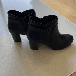 Giani Bernini Memory Foam Women’s Boots