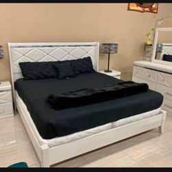 Bran New🌟Dreamur Champagne Panel Bedroom Set/Recamara, Dresser, Nightstand, Bed, Chest, Mirror/ Full, Twin, King Size🌟Delivery Available 