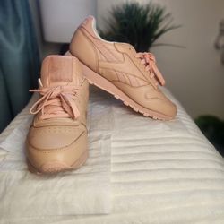 Women's REEBOK Classic Leather Sz 9 US Sneakers Shoes Pink Excellent Cond T11