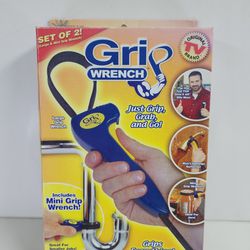 Grip Wrench ORIGINAL TV BRAND set of 2 sizes LARGE & MINI WRENCH Grip Grab & Go.

Grip Wrench grips everything...
●Great for tight work areas 
●Won't 