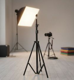 NEEWER PROFESSIONAL ADJUSTABLE PHOTOGRAPHY LIGHT STAND. HAVE 2 OF THEM. ONE FOR $30; TWO FOR $55..