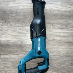 Makita 18V LXT  Reciprocating Saw (Tool-Only)