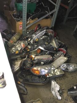 Nissan Maxima Nissan Altima Honda Volvo Audi headlights