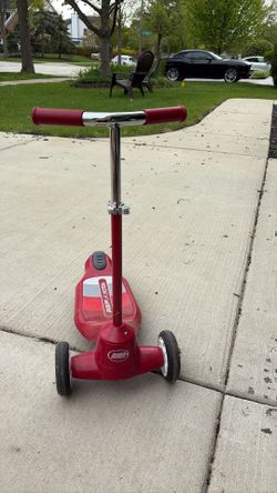 Radio flyer scooter