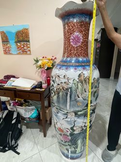 Beautiful 62 inches vase