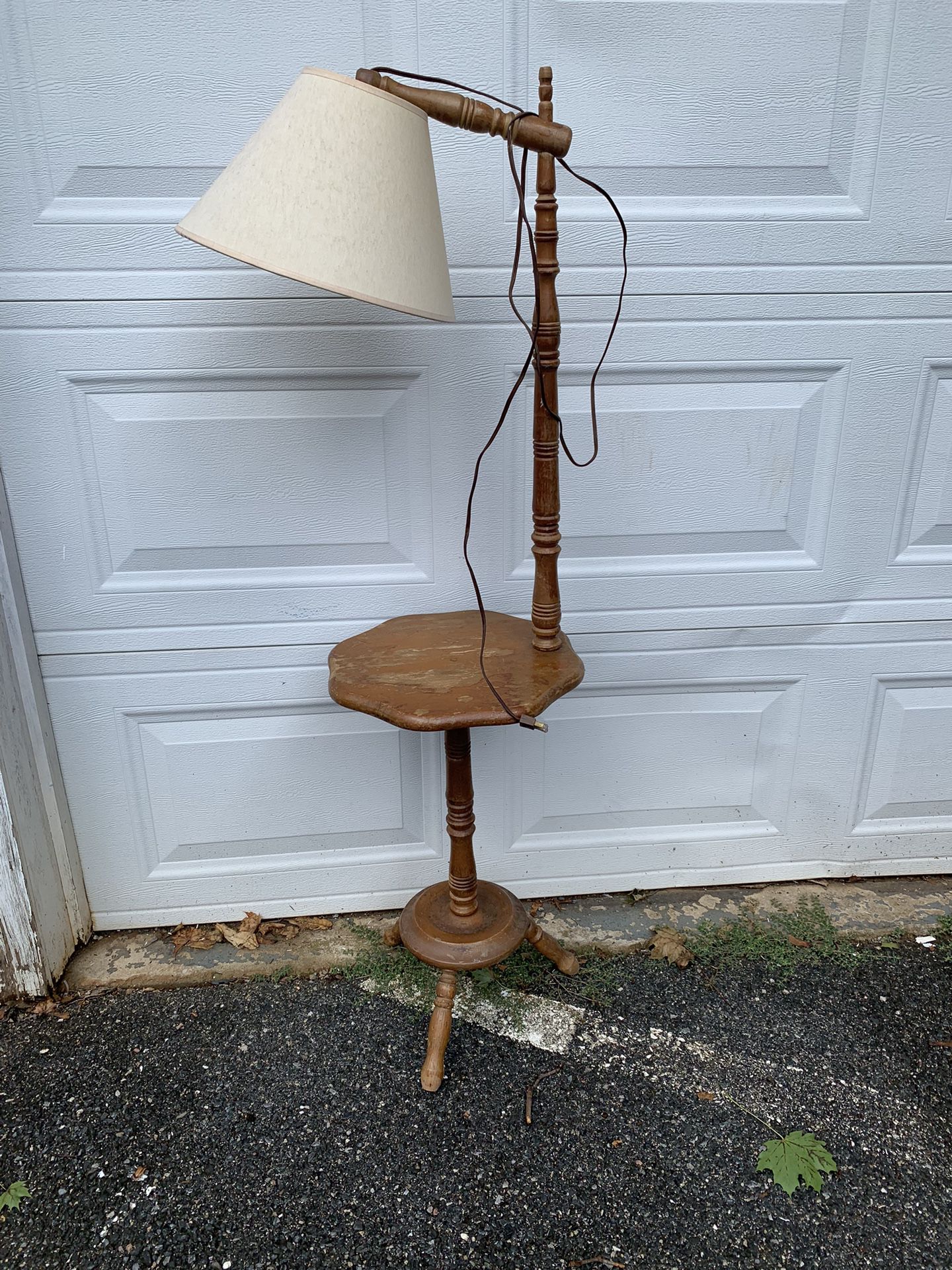 Vintage Tall Lamp With Side Table 