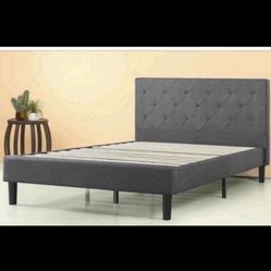 King platform bed new in box. Mattress and deliver available