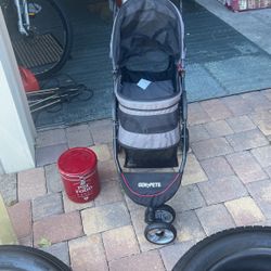 Dog Food Container with Scoop And Doggy Carriage 