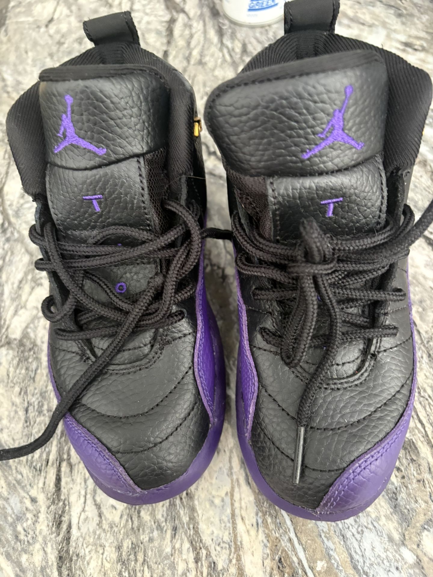 retro 12