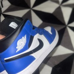 blue and white jordan 1 mids