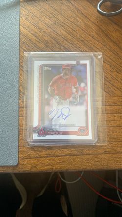 2025 Topps Series 1 Mike Trout Certified Auto