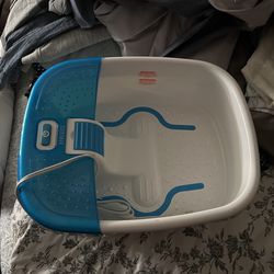 Feet Tub$10