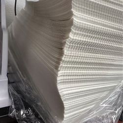 Thermal printable labels for sale. 6000 labels in box. 6000 labels (1 box) for $35. Pickup only size:4*6in