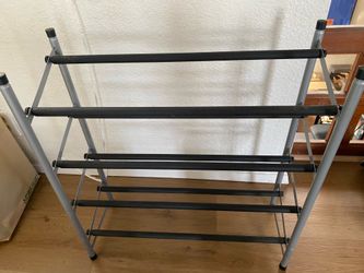 Shoe rack