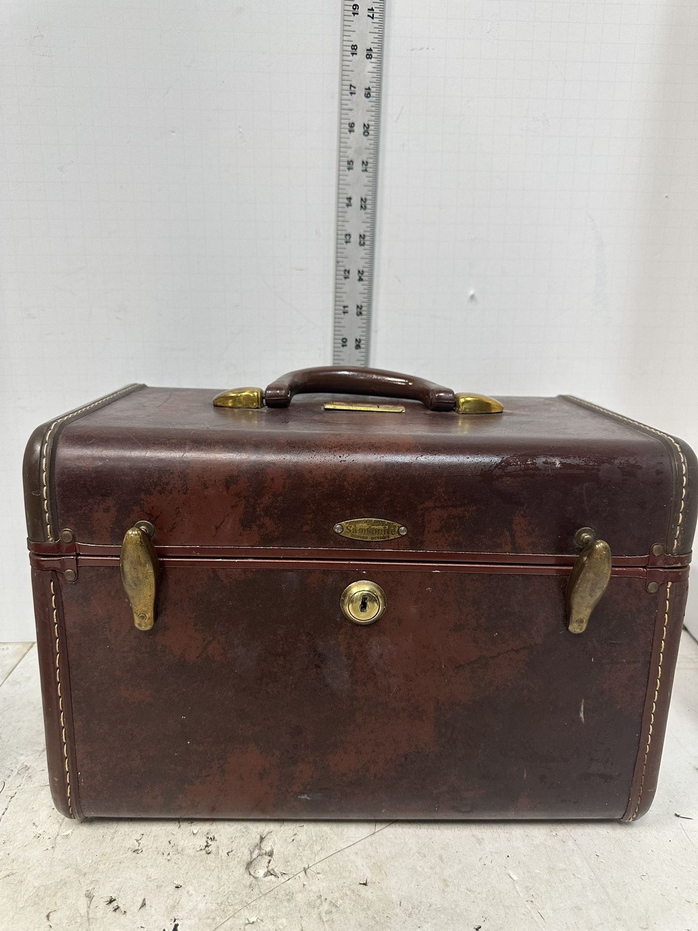 Vintage Samsonite Hardcase Overnight Case There are some minor scuffs #P