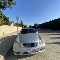 Mercedes 2005 C 230