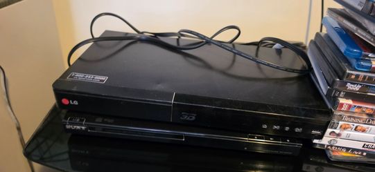 LG Blu-ray 3D Player + Sony DVD Player + 40 Movies