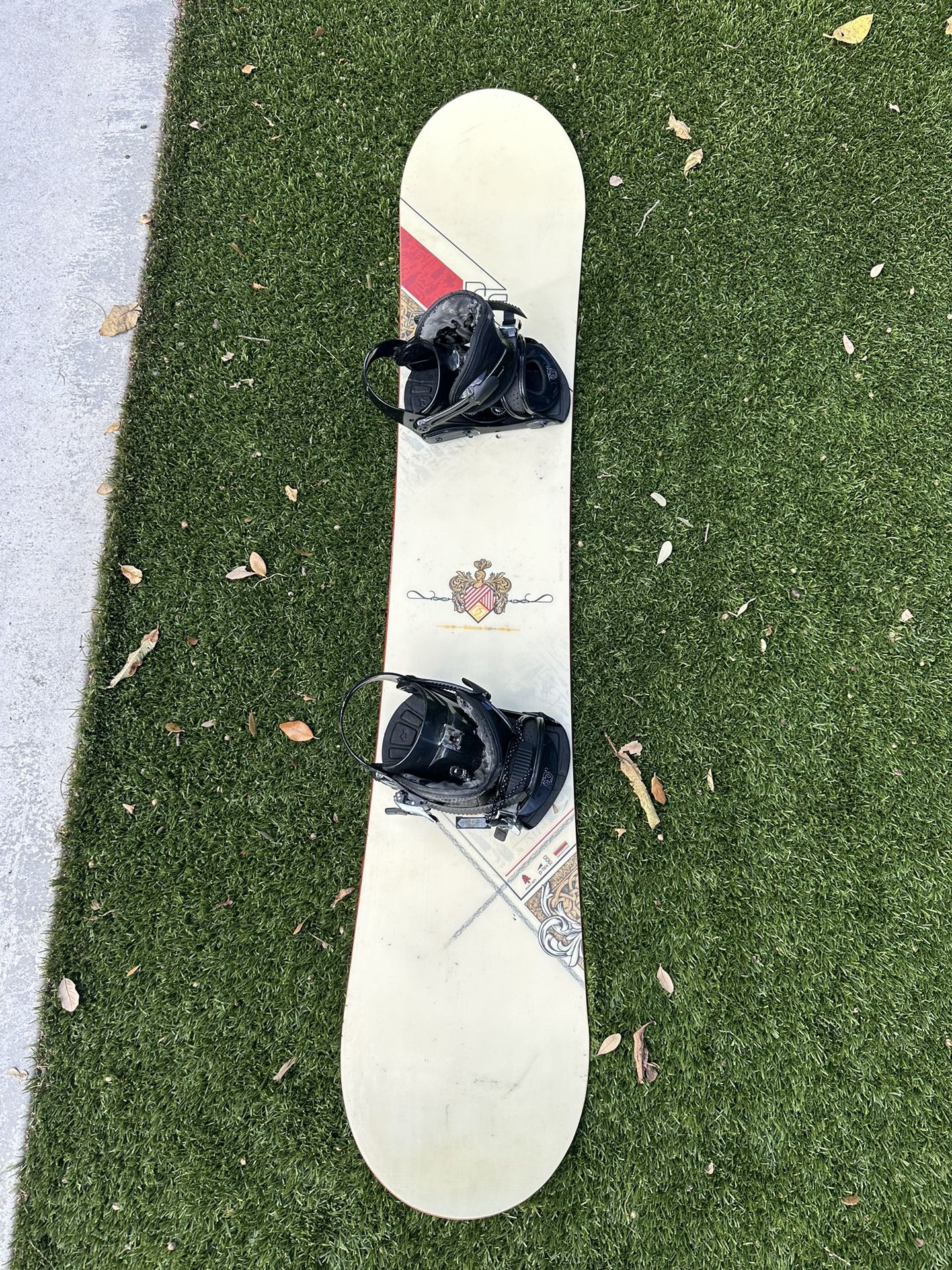 Snowboard Salomon Binders and Burton Boots