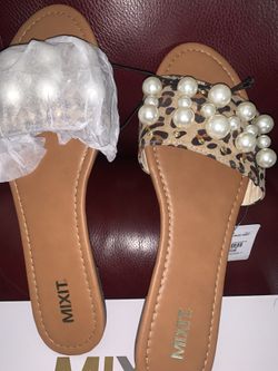 Leopard Flats W/ Pearls $20.00  Sandals 👡 
