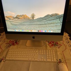 2017 Apple iMac 21.5-inch 4k Retina Display 8gb Ram 256gb Ssd 3GHz i5 Processor Comes With Apple Wired Keyboard And Mouse. Works Great 