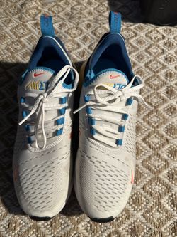 Nike 270s