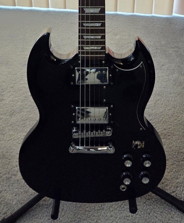 Epiphone SG Guitar - Black - Set Neck
