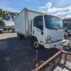 2009 Isuzu NPR HD