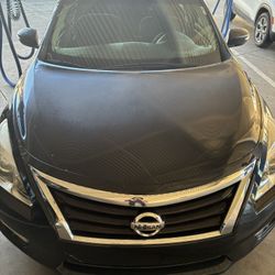 Nissan Altima SV
