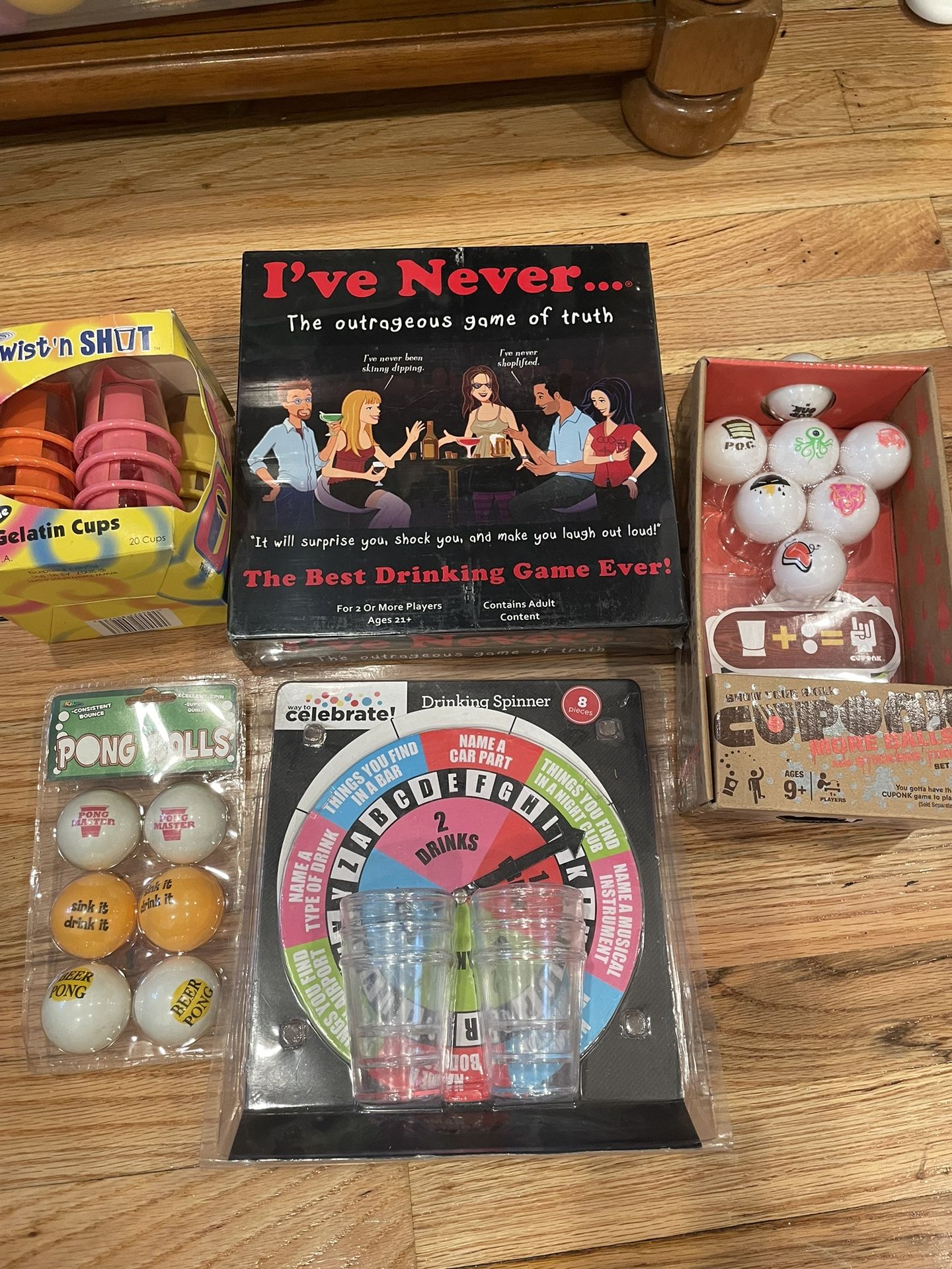 Game night bundle (6 items)