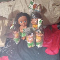 Vintage Hawaiian Hula Dolls