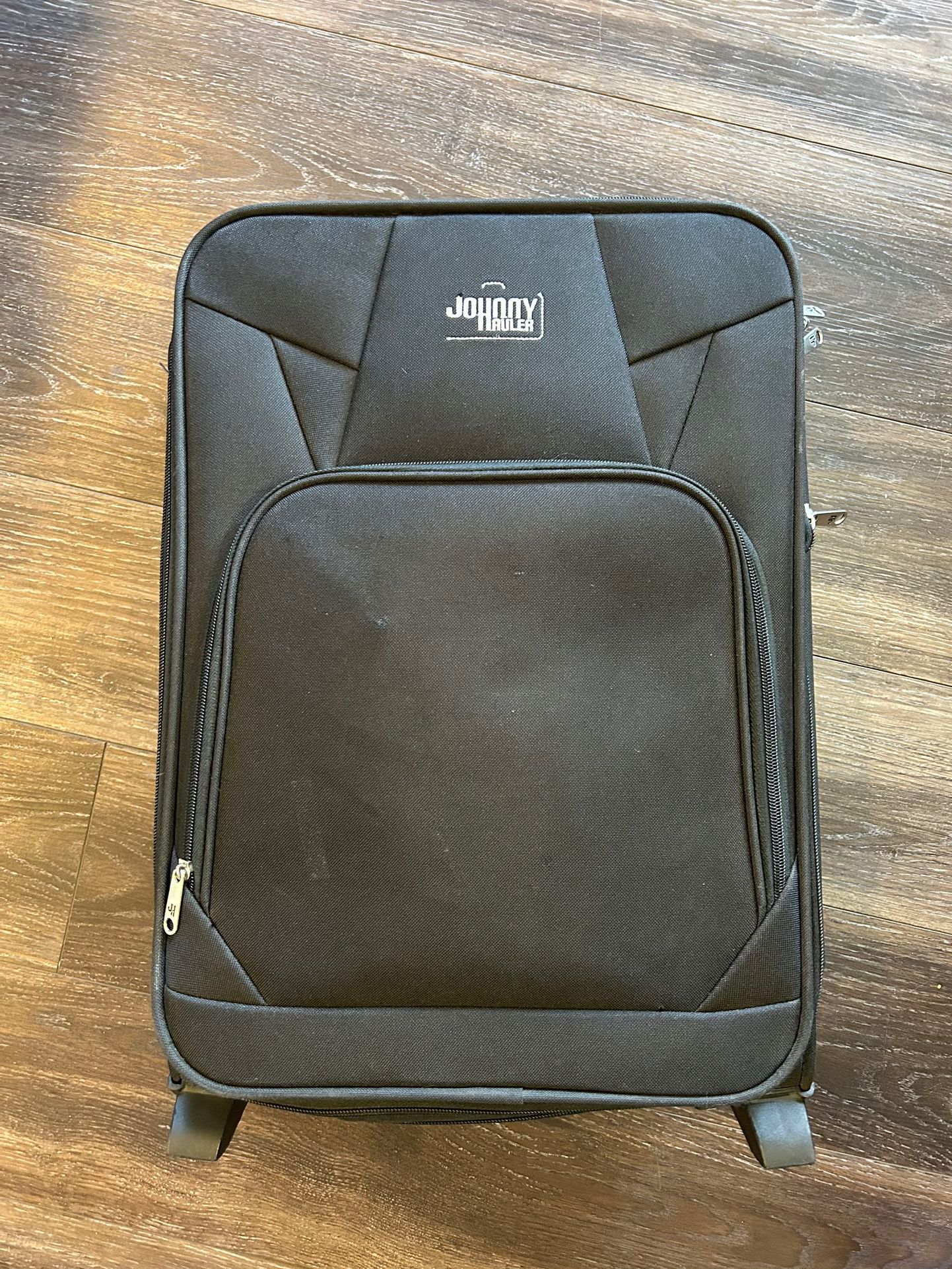 Johnny Hauler Carry-on Luggage: Black Color & Lockable 
