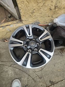 Tacoma 2019 oem whells