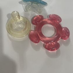 pink teether