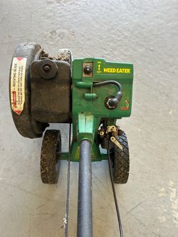 Weed Eater Gas-Powered Wheeled Edger