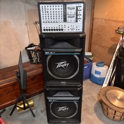Peavey SP5.XT Dual Speaker & Phonic Powepod