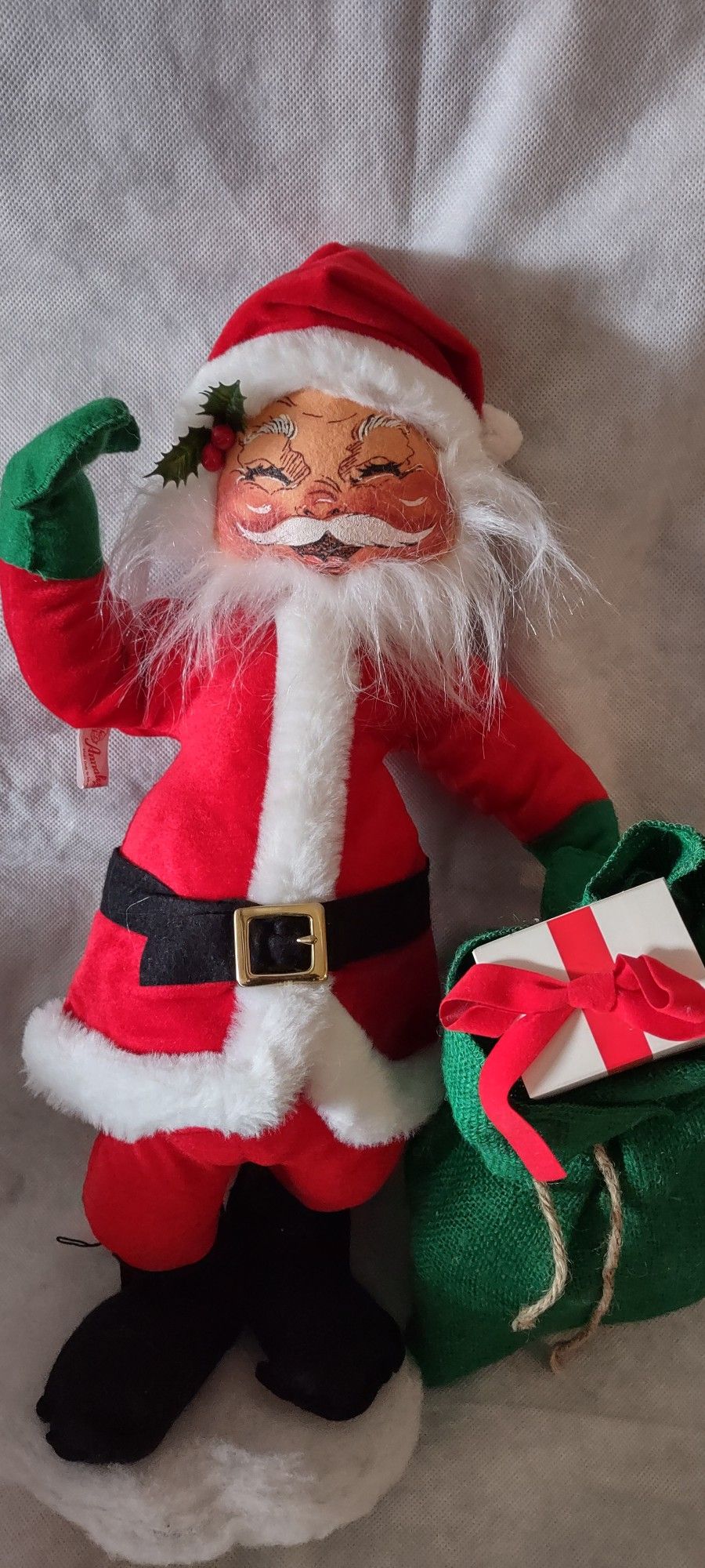 Annalee 19 Inch Santa Claus 