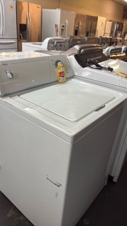 Like new Whirlpool washer top loader