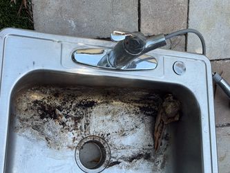 Stainless Steel Kitchen Sink with Faucet