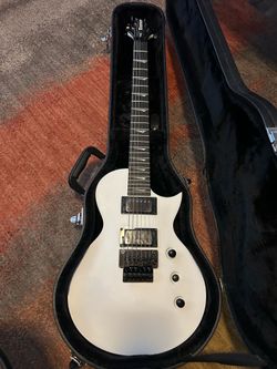 electric guitar Kramer Assault electric guitar/JAMES HETFIELD SIGNATURE SERIES EMG 81/85 pickups   Gator locking case