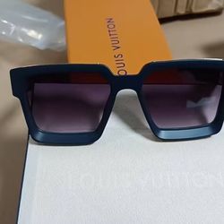 LV Sunglasses Black